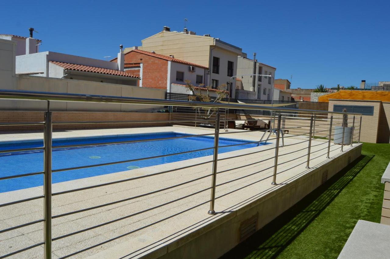 Apartamento Piscina Viena Roses Exterior foto