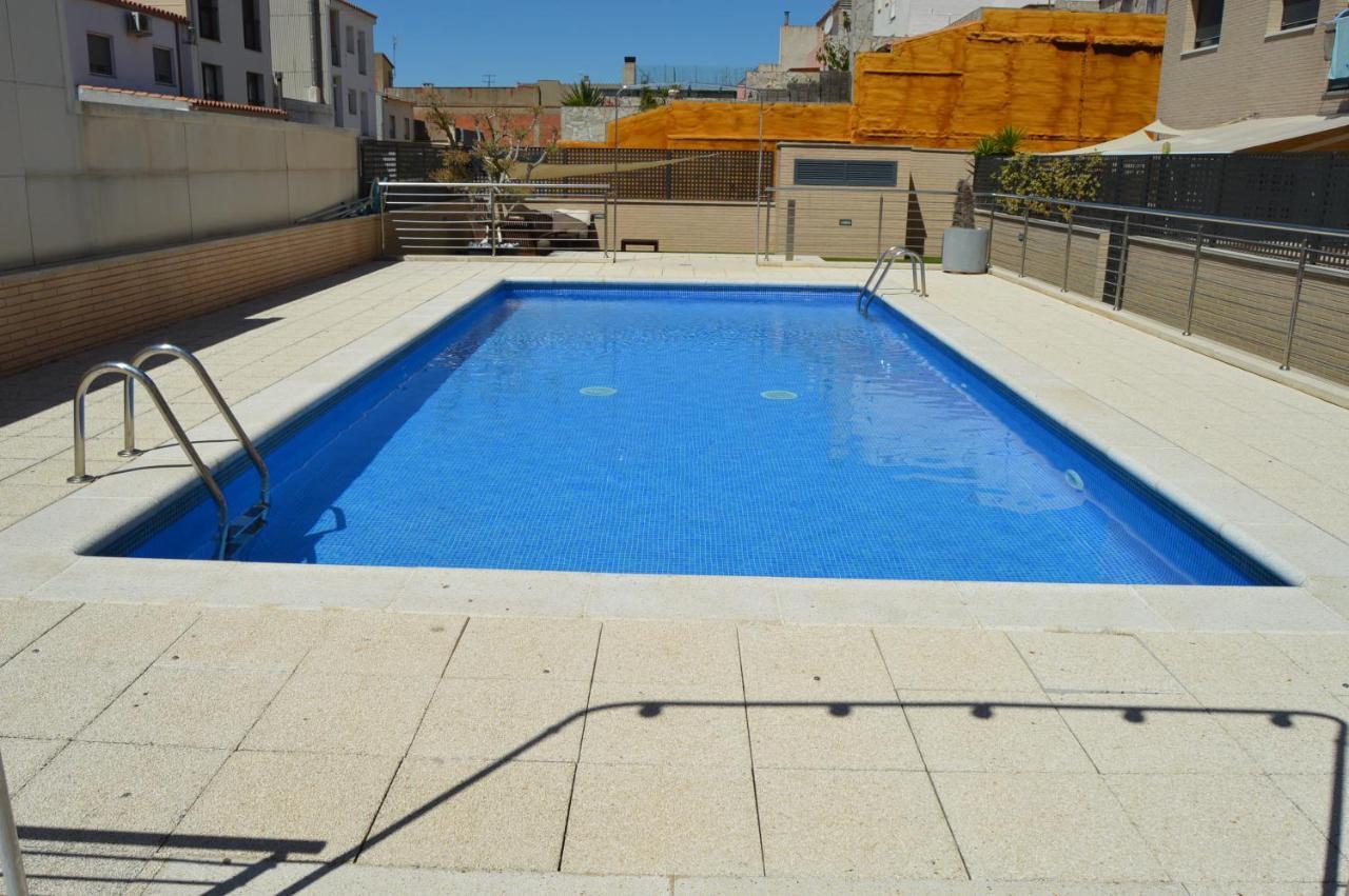 Apartamento Piscina Viena Roses Exterior foto