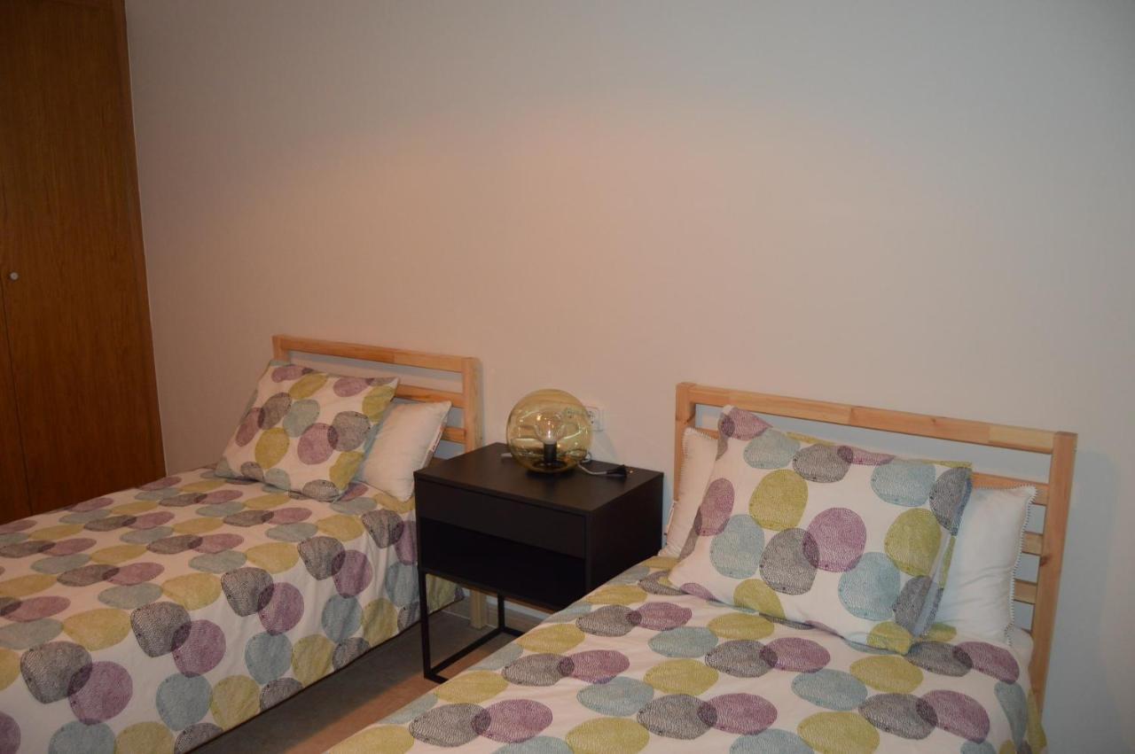Apartamento Piscina Viena Roses Exterior foto